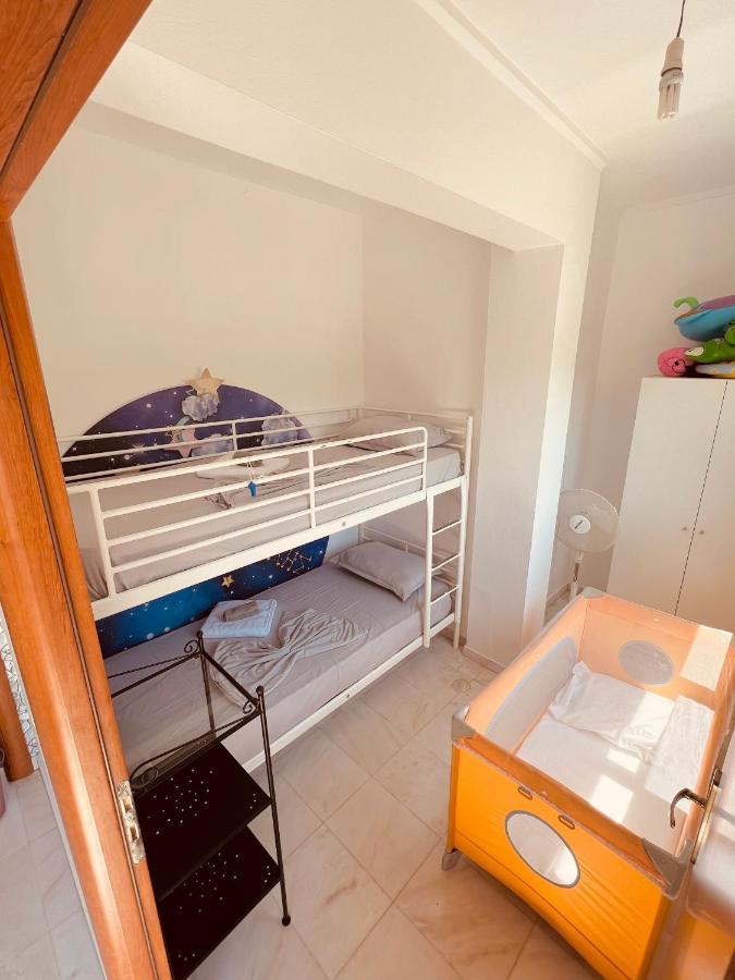 Апартаменты Magic House At Halkida 1M From The Beach! Халкида Экстерьер фото